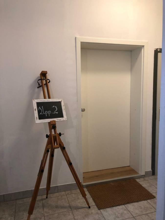 شقة Gestorfer Koetnerhof Business Und Landlust شبرينغه المظهر الخارجي الصورة